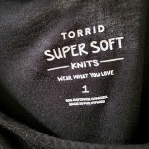 Torrid off the shoulder SUPER soft T